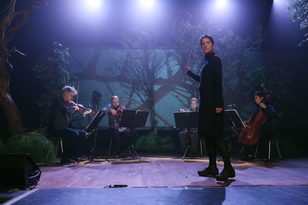 Composer Lisa Bielawa conducts Kronos Quartet at the innovative opera-for-TV Vireo.
